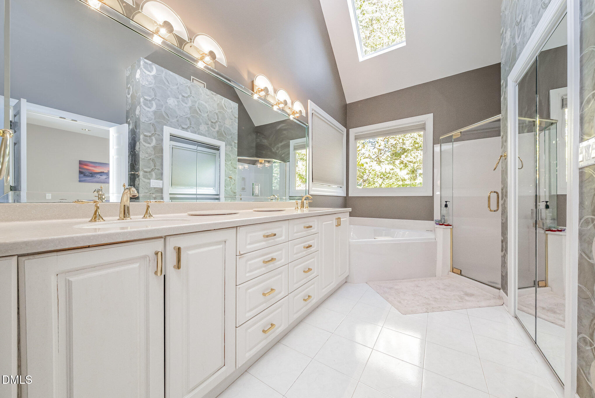 81502 Alexander Chapel Hill NC 27517