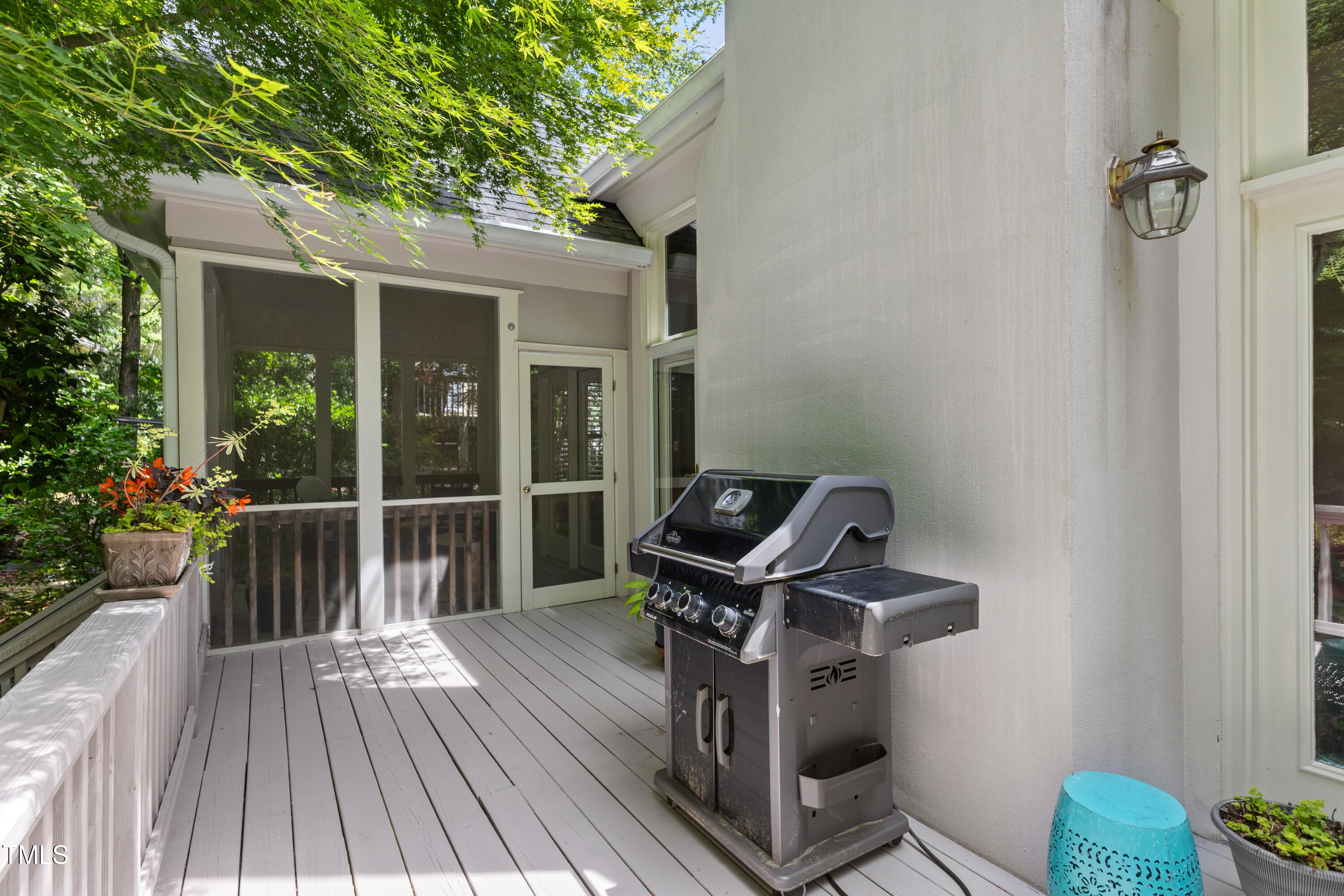 81502 Alexander Chapel Hill NC 27517