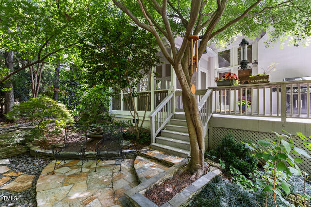 81502 Alexander Chapel Hill NC 27517