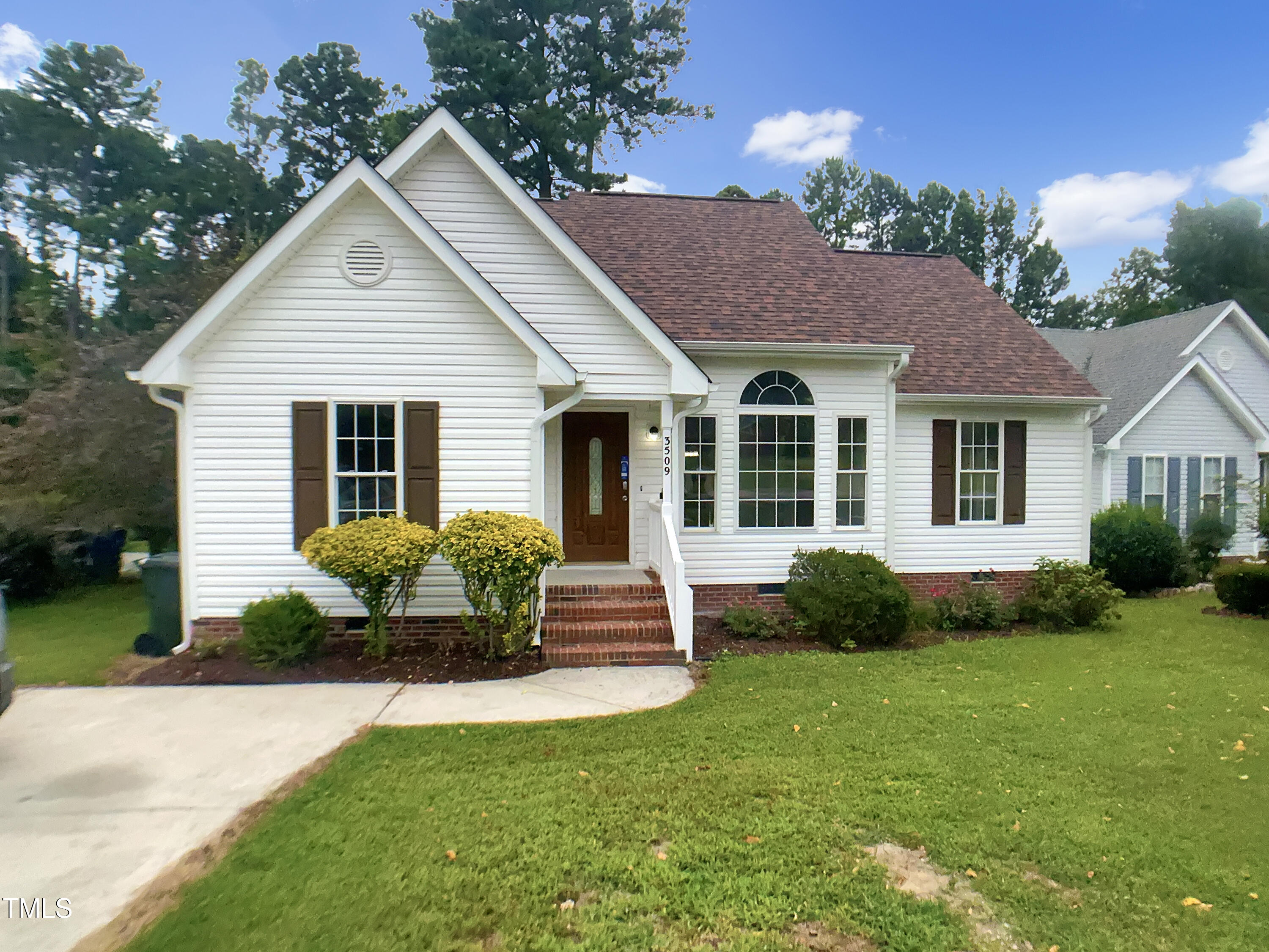 3509 Neptune Drive Raleigh NC 27604