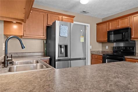 2213 Stornoway Court Fayetteville NC 28306