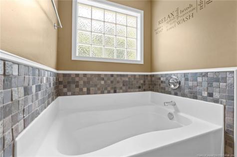 2213 Stornoway Court Fayetteville NC 28306