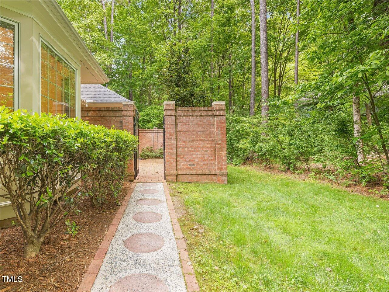 1428 Gray Bluff Trail Chapel Hill NC 27517