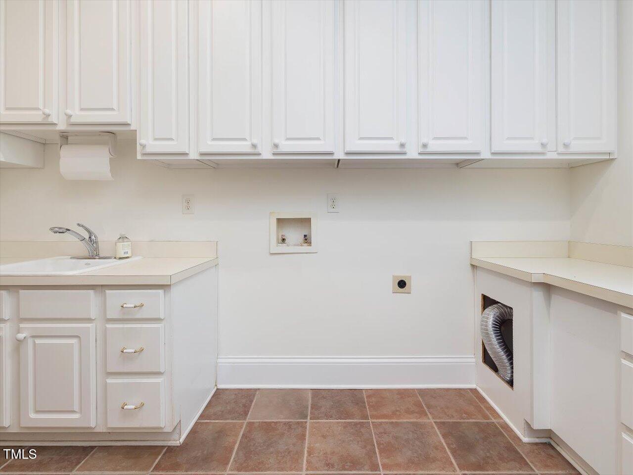 1428 Gray Bluff Trail Chapel Hill NC 27517