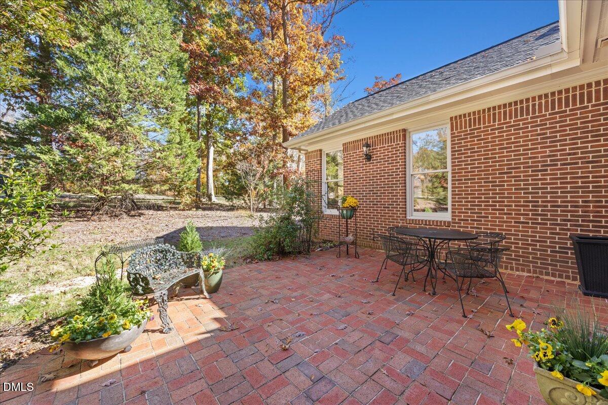 73219 Burrington Chapel Hill NC 27517