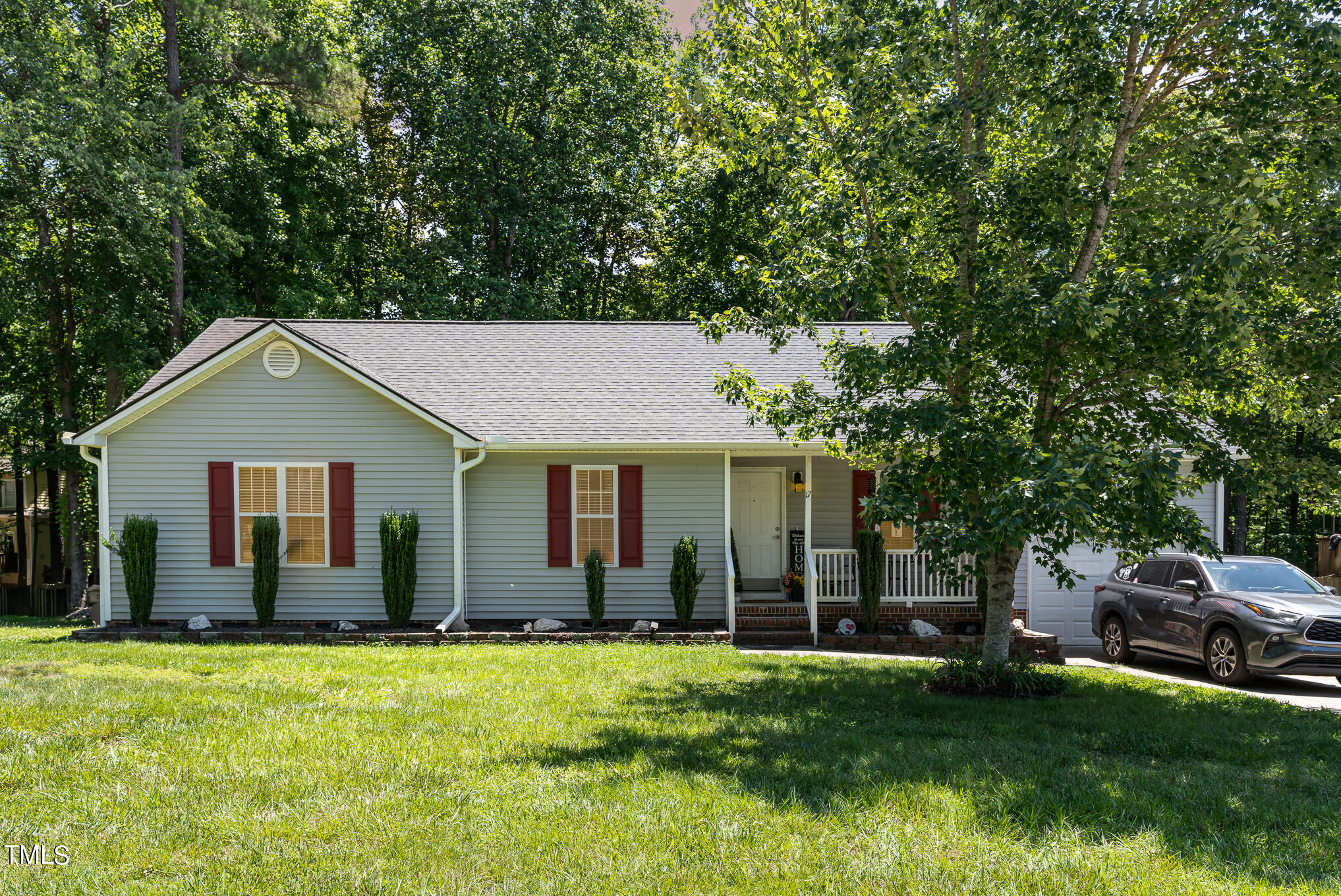 17 Oxford Court Clayton NC 27520