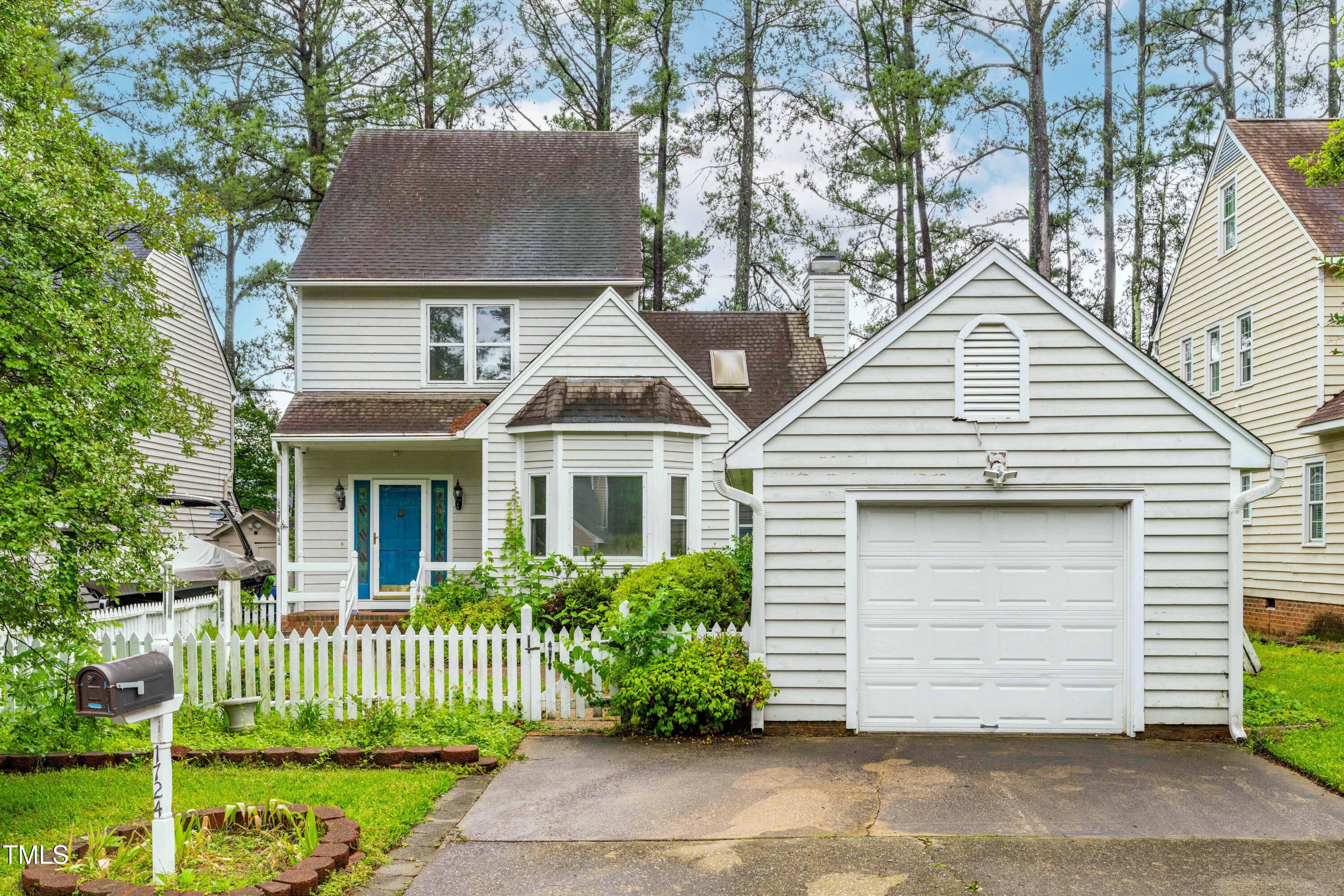 1724 Briarforest Place Raleigh NC 27615