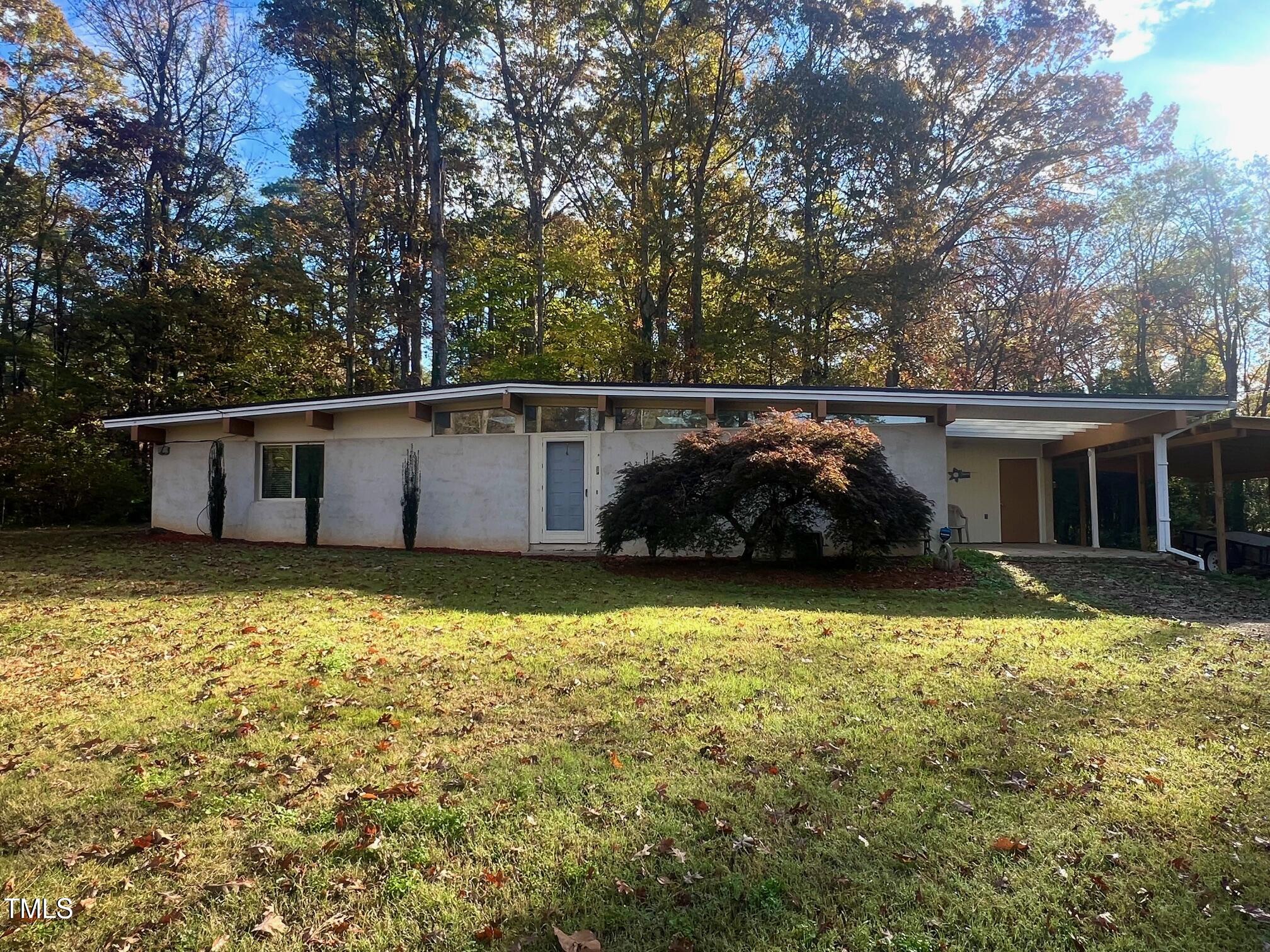 2212 Lakeshore Drive Raleigh NC 27604