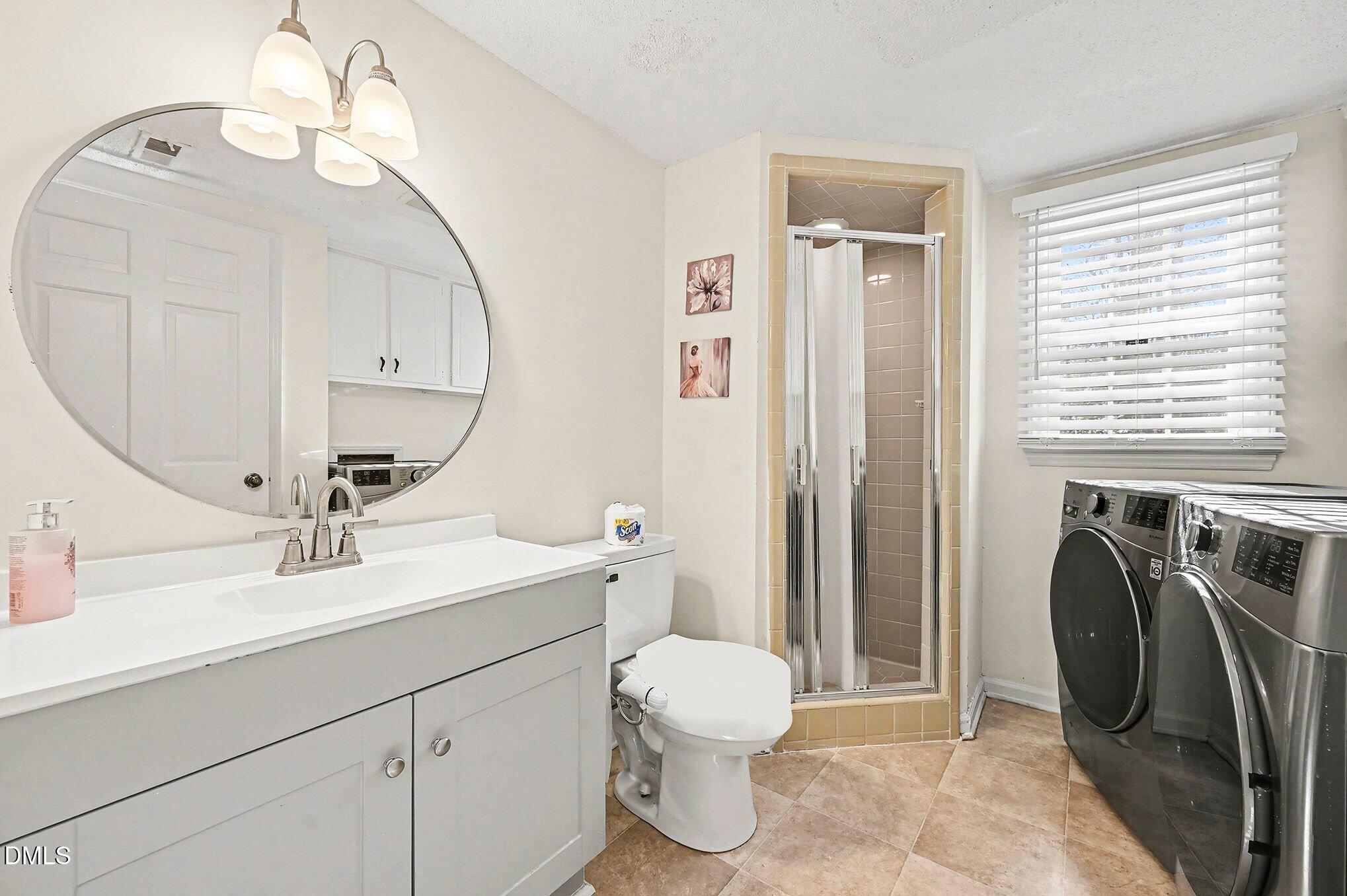 1920 White Plains Road Chapel Hill NC 27517