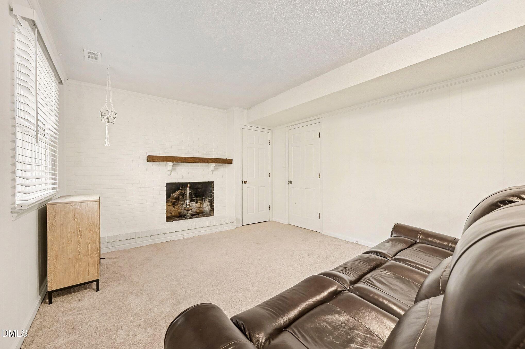 1920 White Plains Road Chapel Hill NC 27517