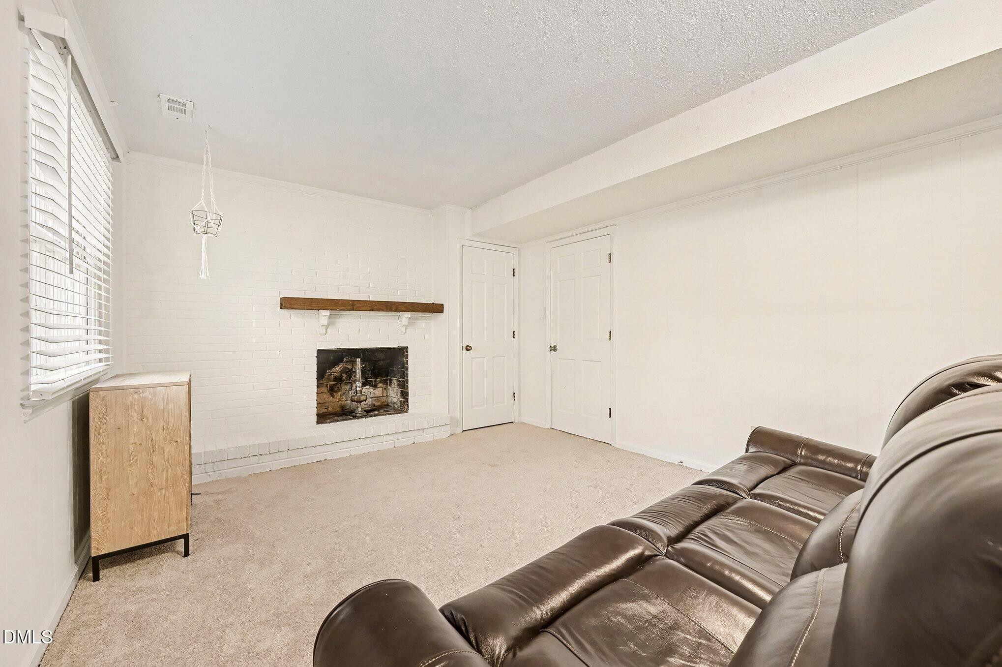 1920 White Plains Road Chapel Hill NC 27517