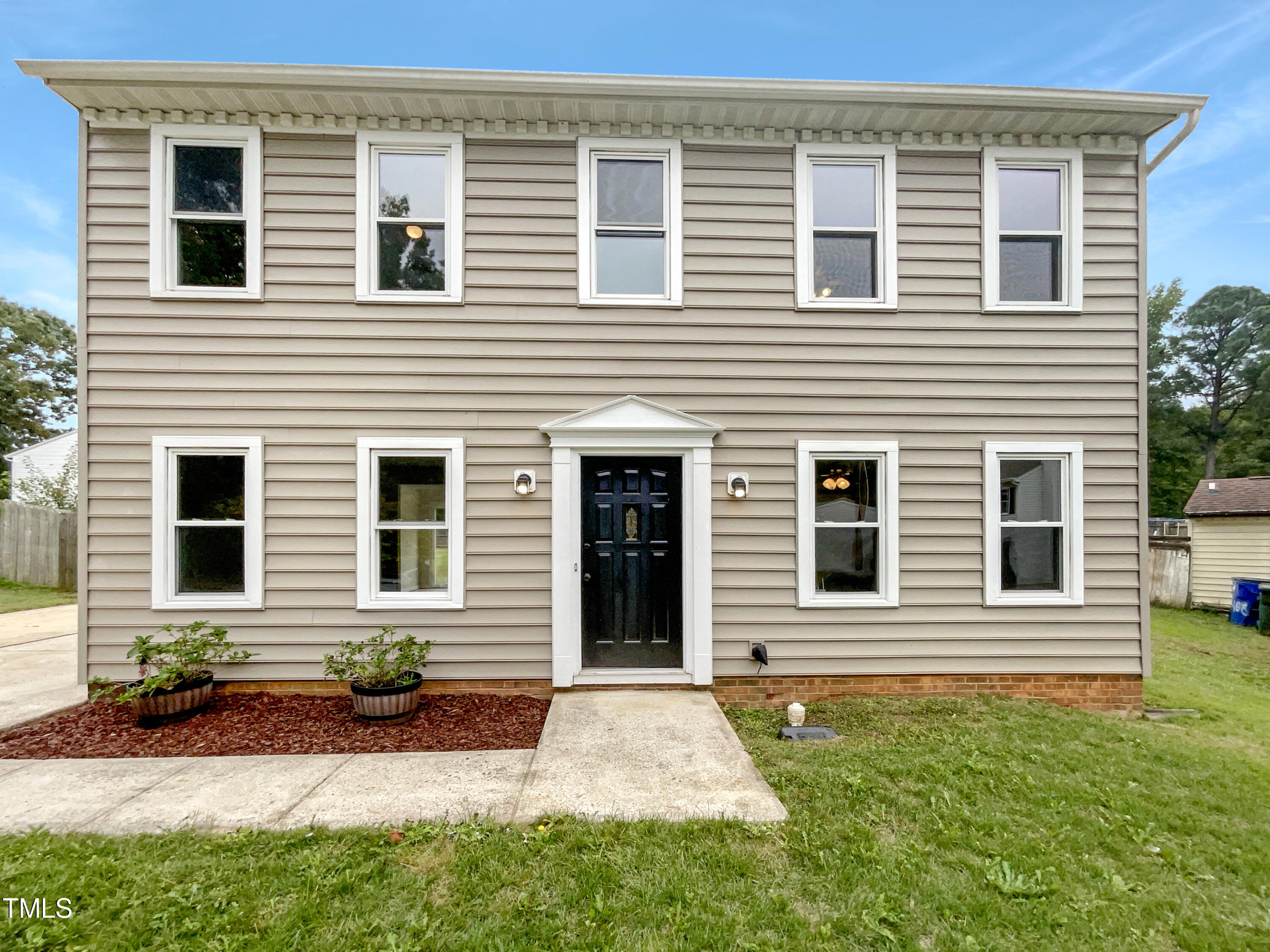 2109 Winnie Place Raleigh NC 27603