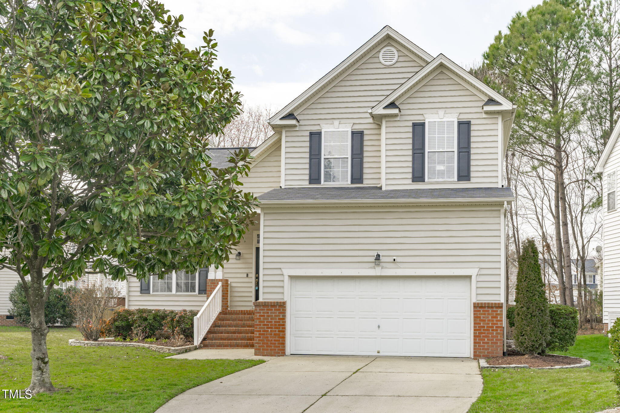 8821 Waynick Drive Raleigh NC 27617