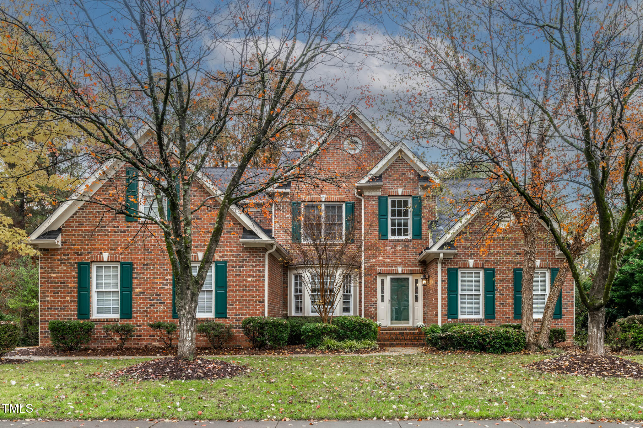 9221 Club Hill Drive Raleigh NC 27617