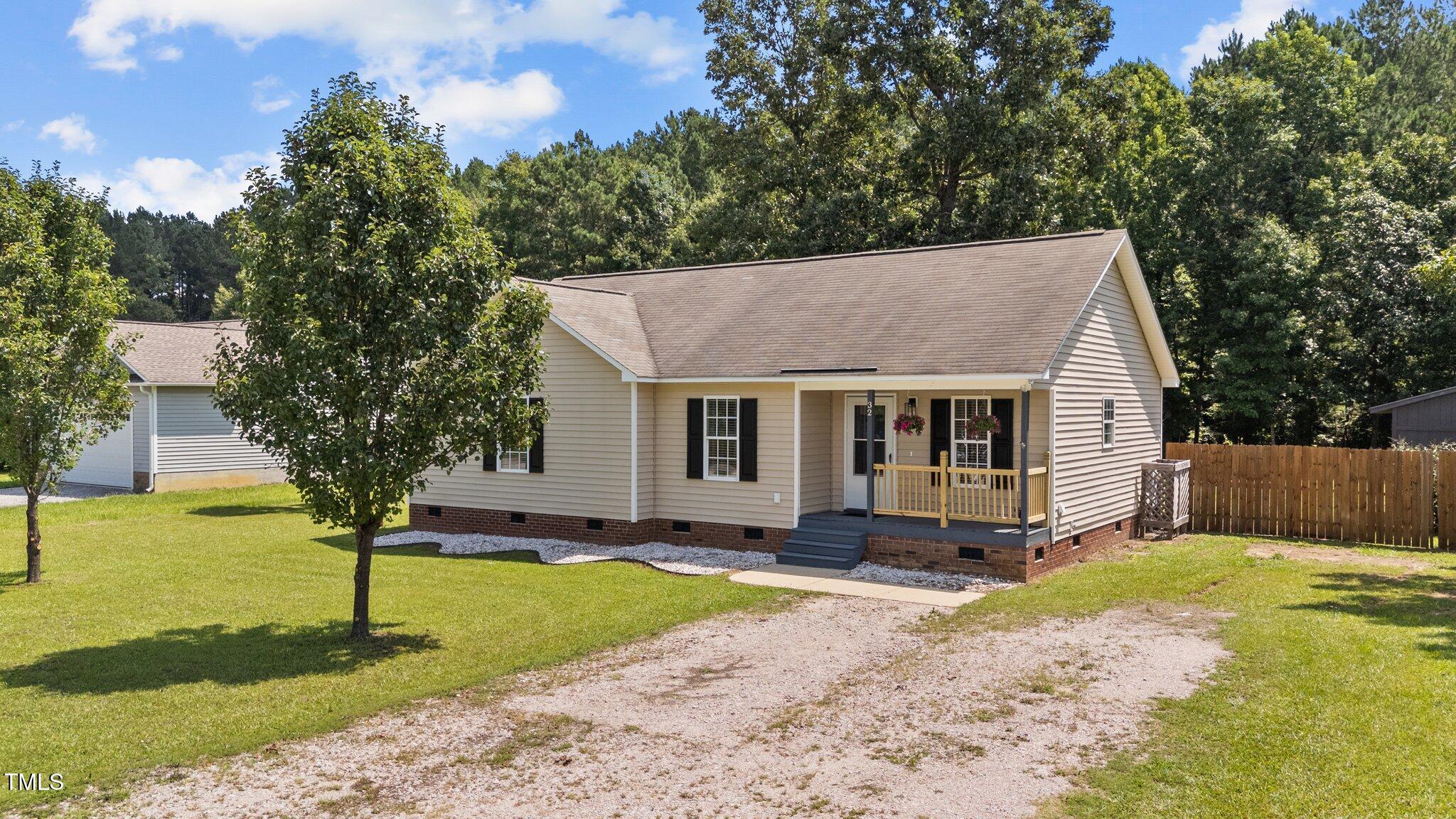 32 N Dandelion Green Court Selma NC 27576