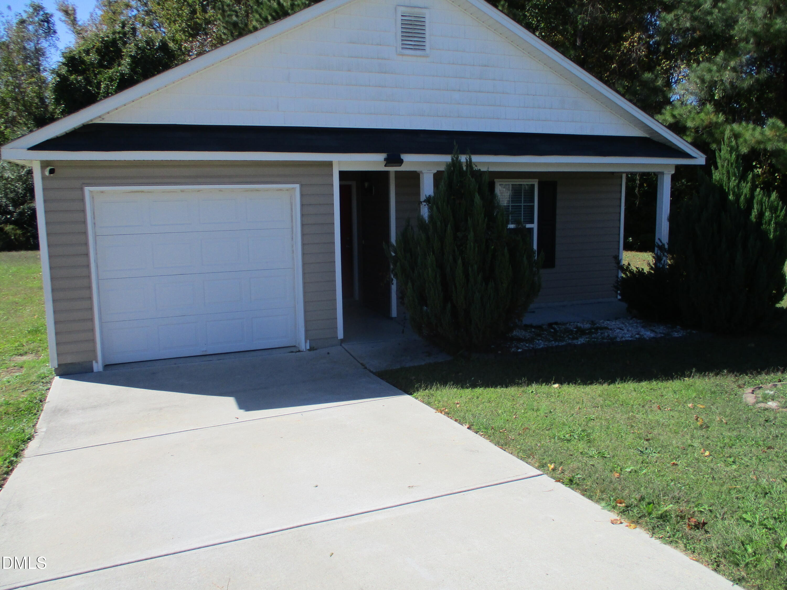 109 Sampson Court Selma NC 27576