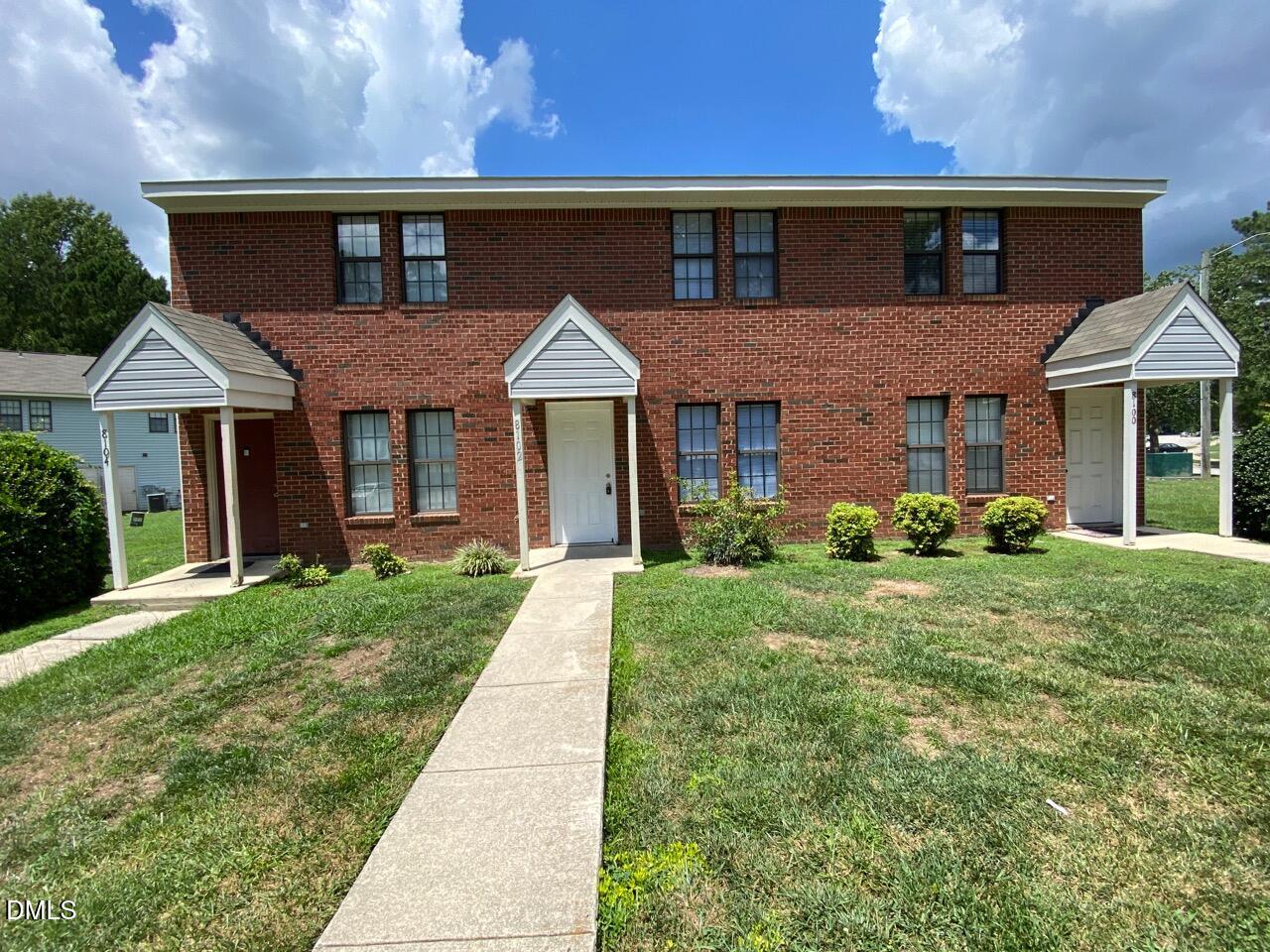 8102 Farmlea Circle Raleigh NC 27616
