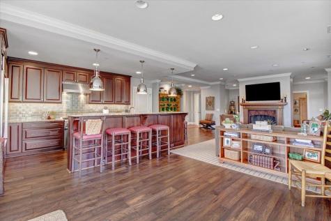 710 Independence Place NC