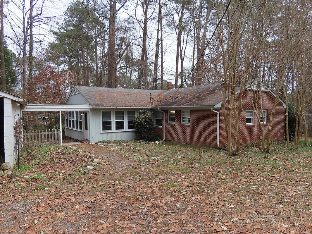 29 N Circle Drive Chapel Hill NC 27516
