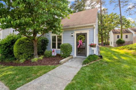 5613 Split Oak Way Raleigh NC 27609