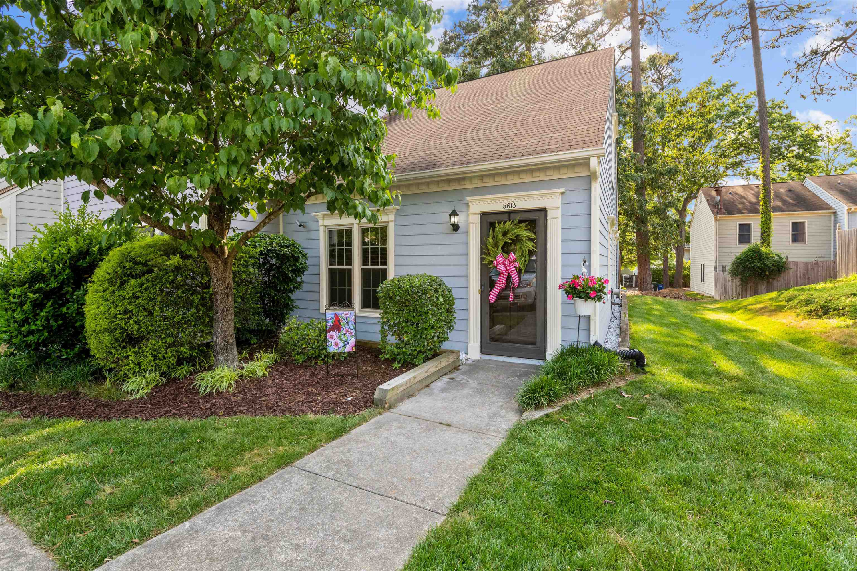 5613 Split Oak Way Raleigh NC 27609