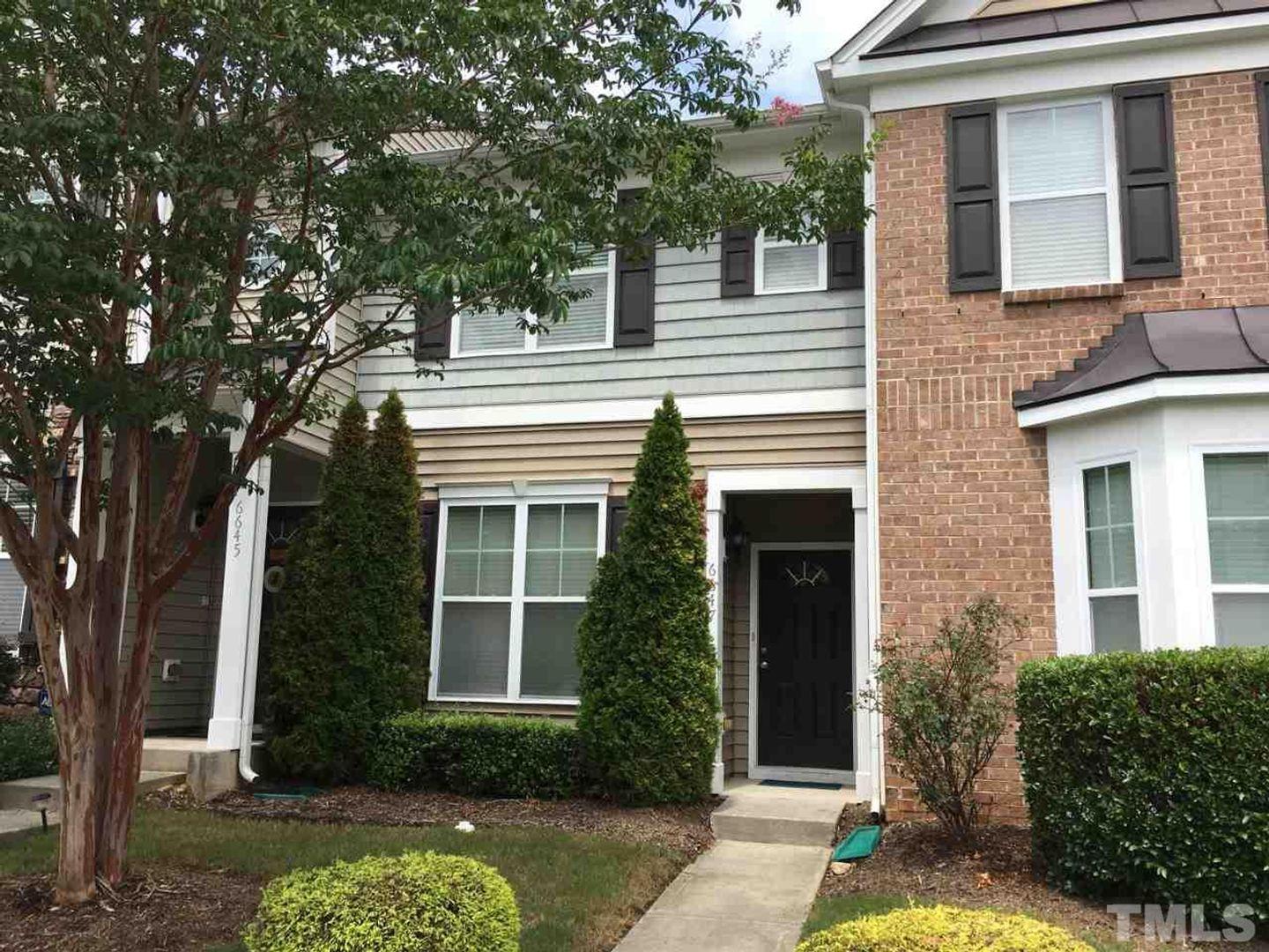 6647 Clarksburg Place Raleigh NC 27616