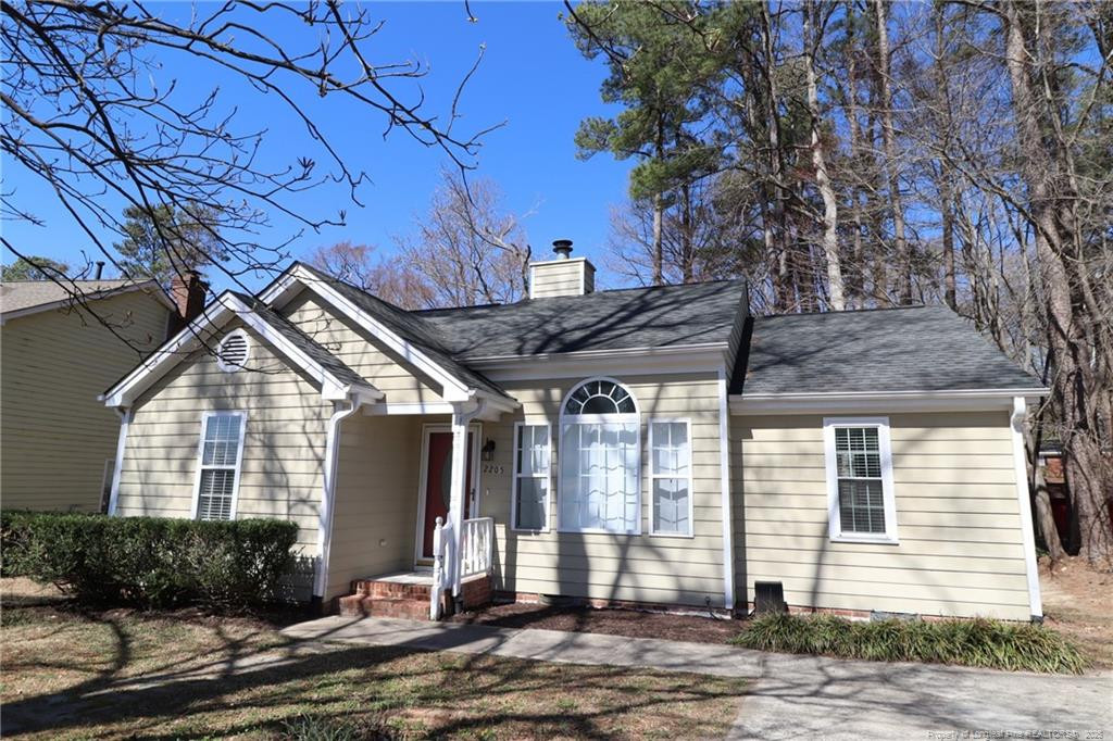 2205 Carthage Circle Raleigh NC 27604