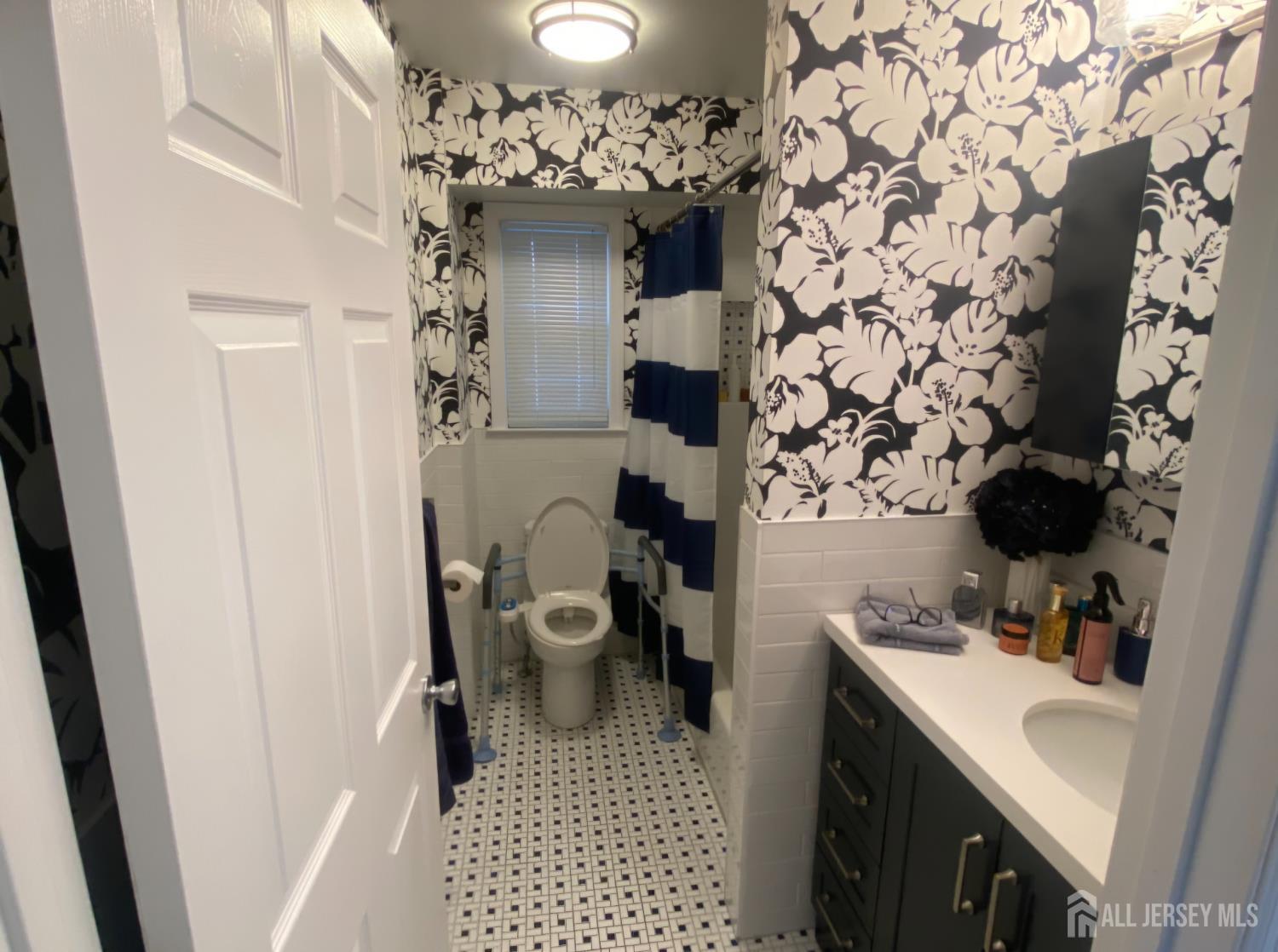 31 Haven Drive Old Bridge NJ 07747