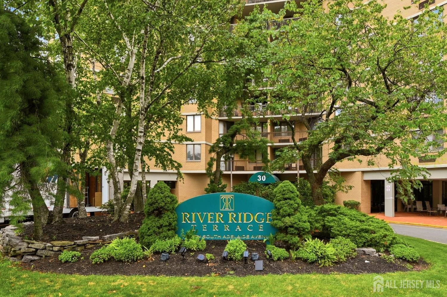 30 S Adelaide Avenue Highland Park NJ 08904