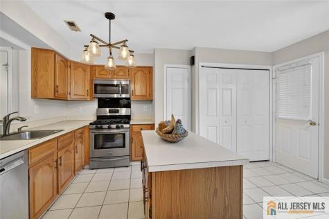 40 Rutland Lane Monroe NJ 08831