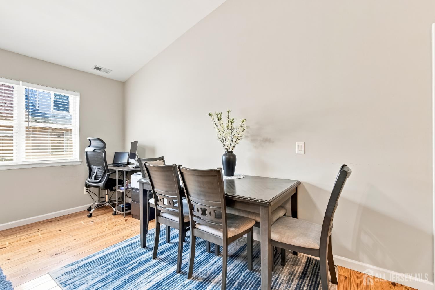 30 Kensington Drive Piscataway NJ 08854