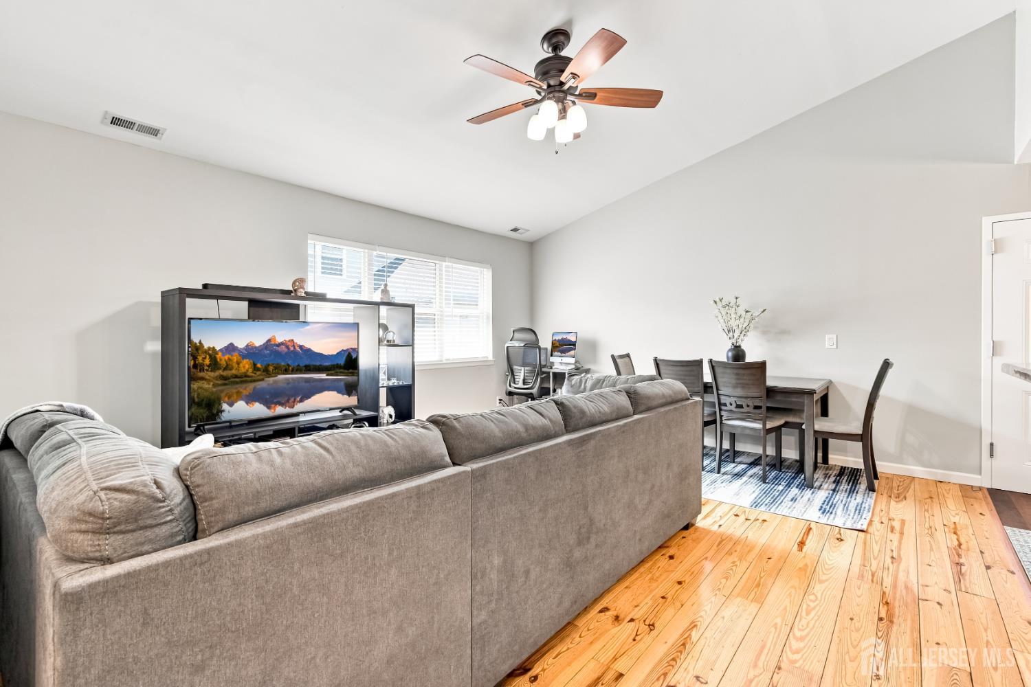 30 Kensington Drive Piscataway NJ 08854