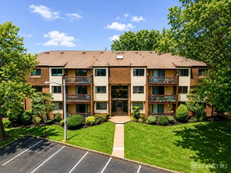 201 Edison Glen Terrace Edison NJ 08837