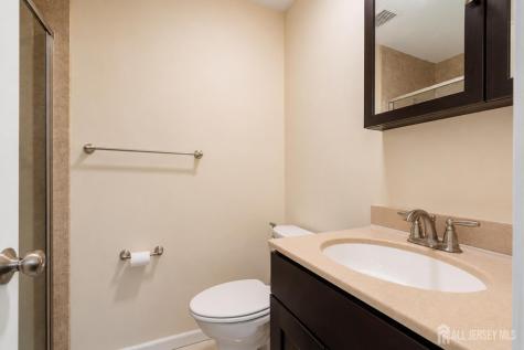 201 Edison Glen Terrace Edison NJ 08837