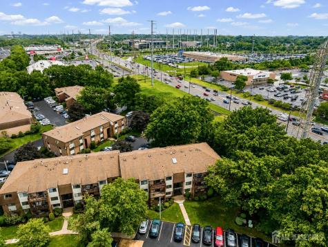 201 Edison Glen Terrace Edison NJ 08837