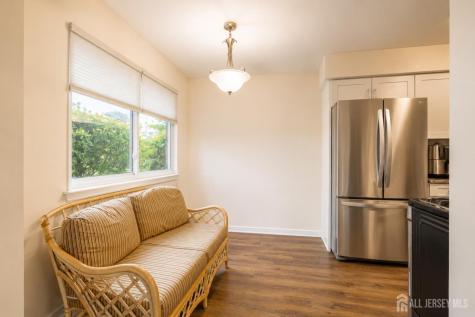 201 Edison Glen Terrace Edison NJ 08837