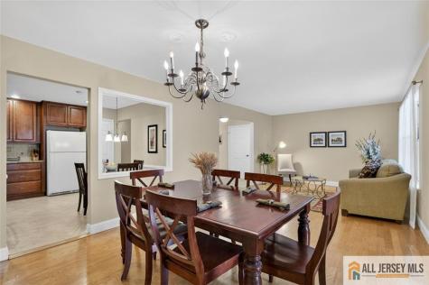 17 George Washington Drive Monroe NJ 08831