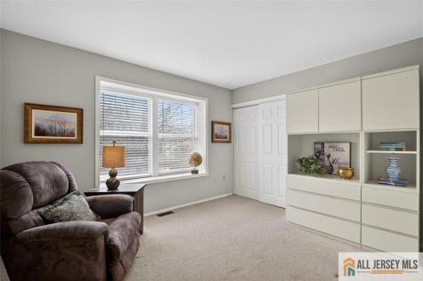 17 George Washington Drive Monroe NJ 08831
