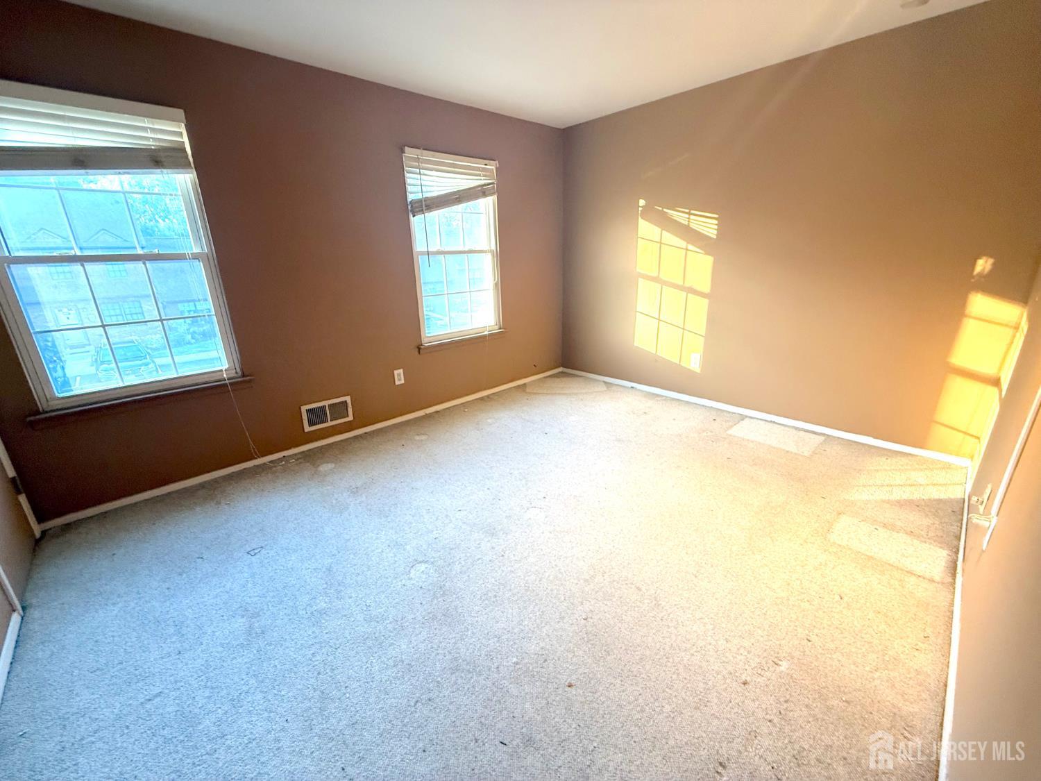 16 Quail Run Road Jamesburg NJ 08831