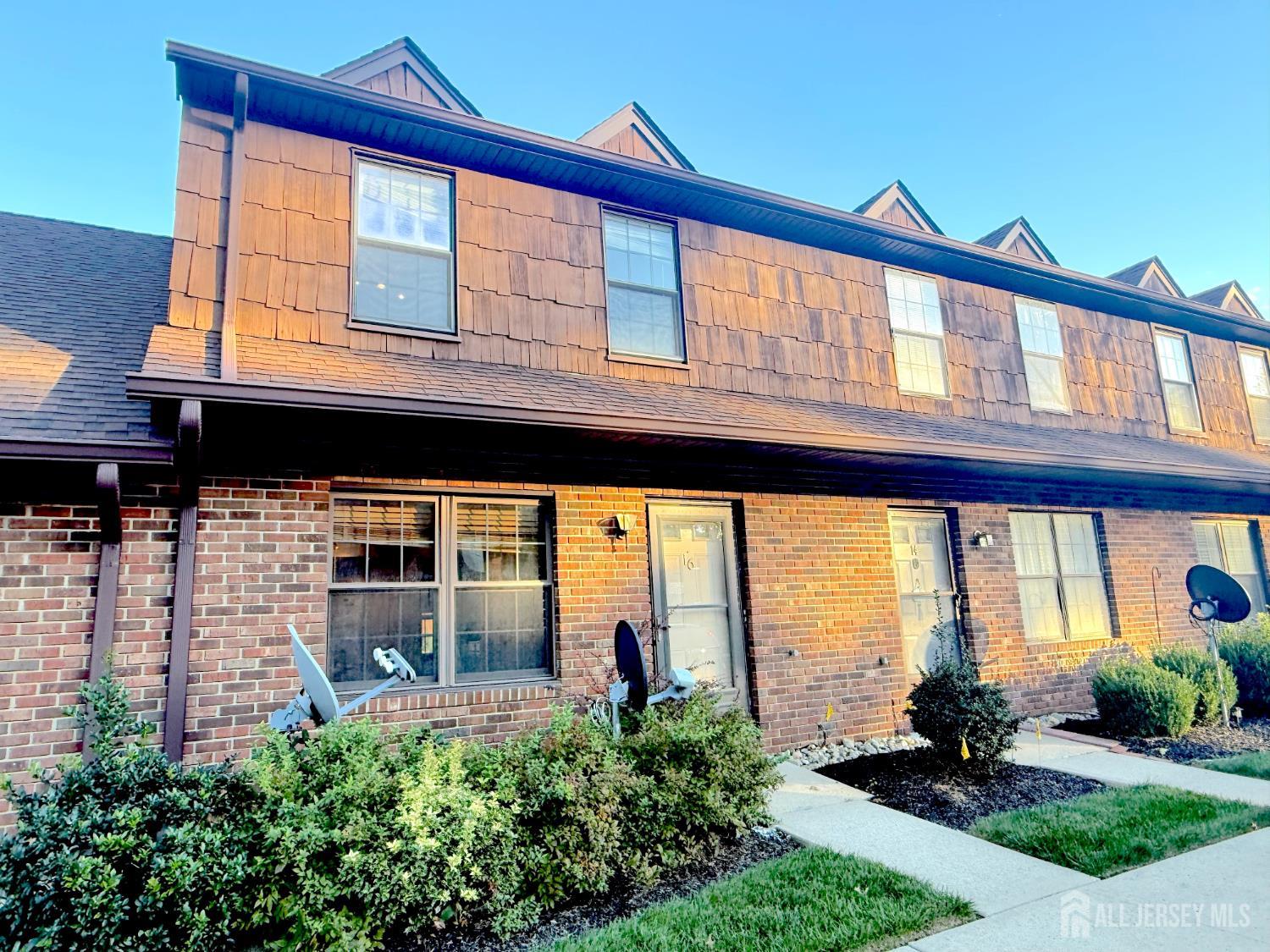 16 Quail Run Road Jamesburg NJ 08831