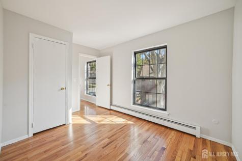 323 Gill Lane Iselin NJ 08830