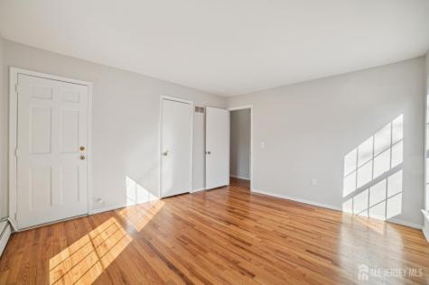 323 Gill Lane Iselin NJ 08830