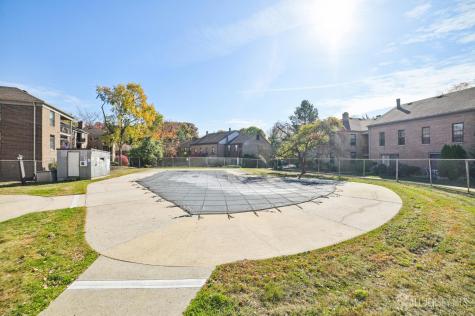 323 Gill Lane Iselin NJ 08830