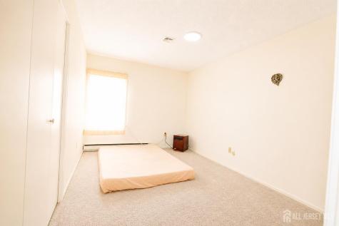 148 Old Nassau Road Monroe NJ 08831