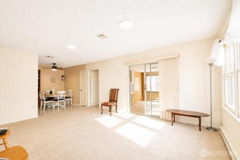148 Old Nassau Road Monroe NJ 08831