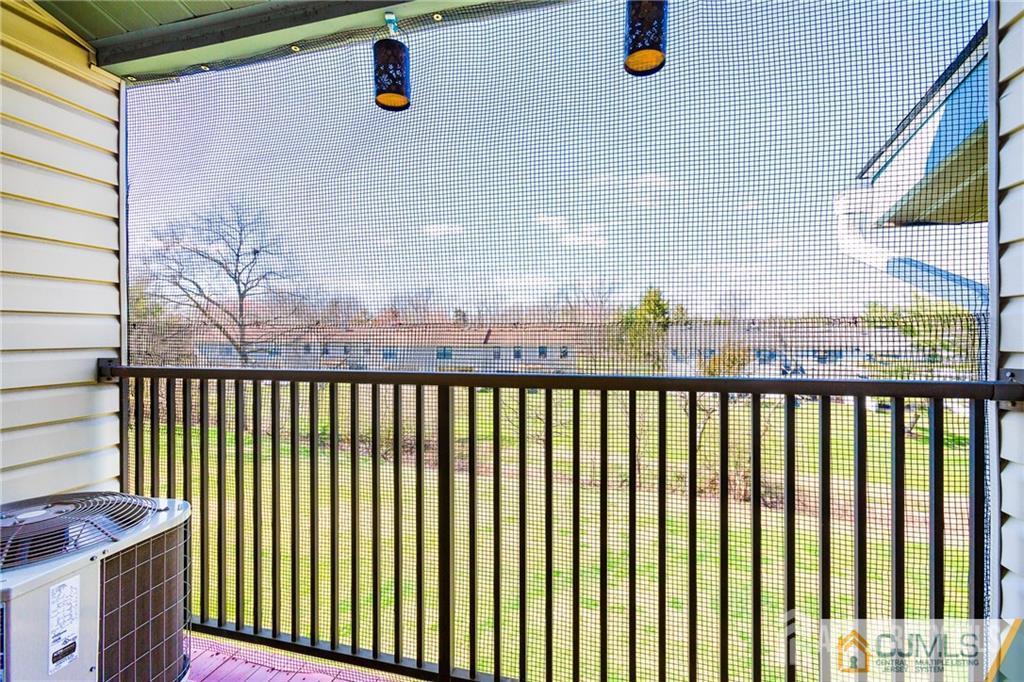 400 Lancaster Court Piscataway NJ 08854