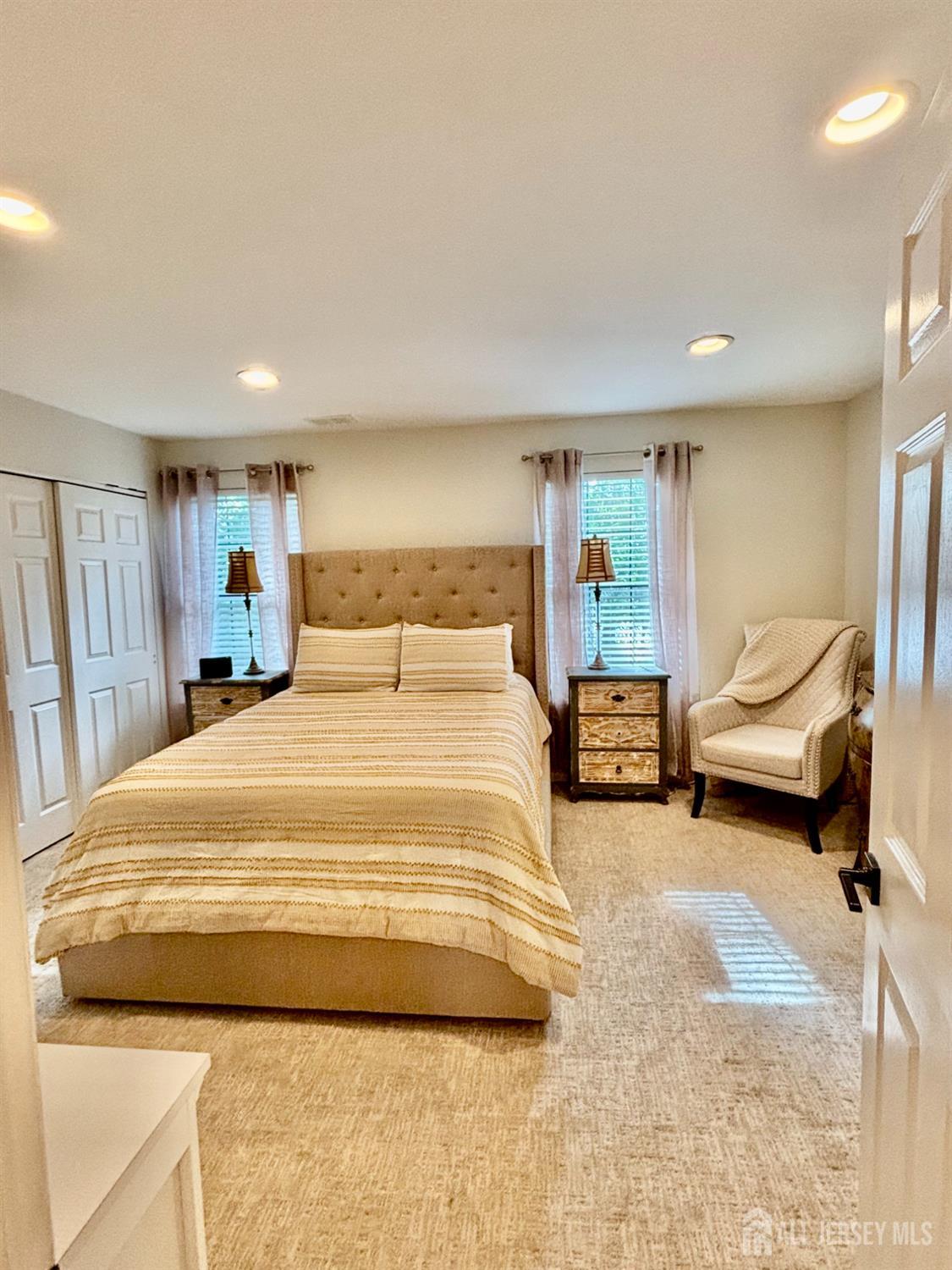 1104 Woodbridge Commons Way Iselin NJ 08830