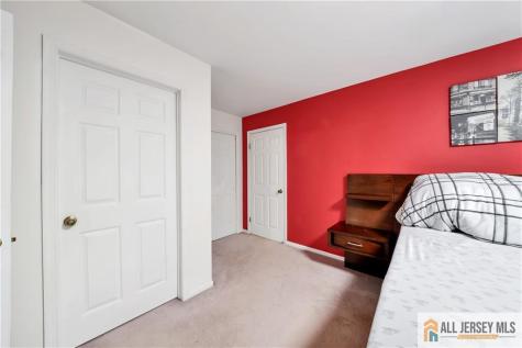 902 Meadow Court Helmetta NJ 08828