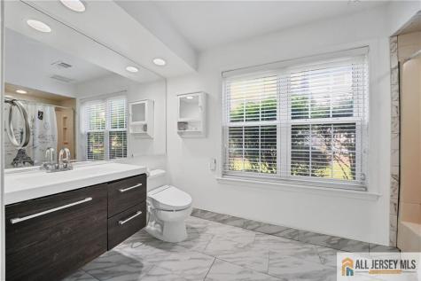 902 Meadow Court Helmetta NJ 08828