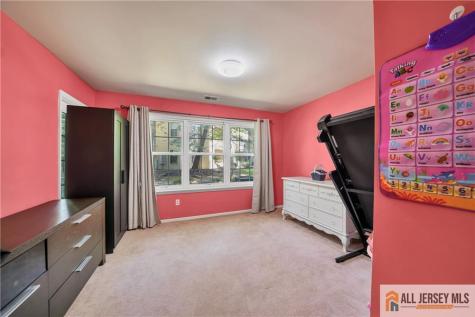 902 Meadow Court Helmetta NJ 08828